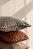 Rostfarbenes Dekokissen WOOL 45x45 Rostfarbenes Dekokissen WOOL 45x45